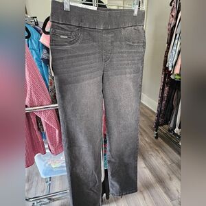 NWT Nine West Stretch Black Demin Pull-on Jeans Size 4